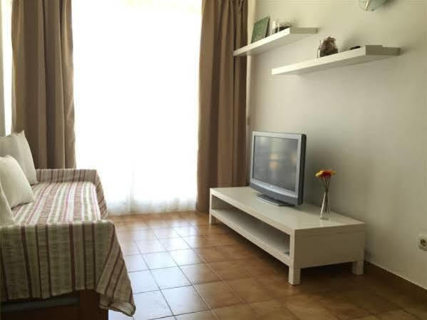 יורט דה מאר Apartamentos Paradise Park Fenals מראה חיצוני תמונה